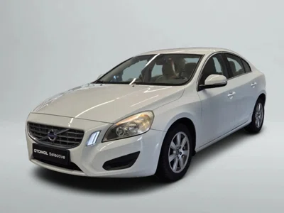 2012 VOLVO S60